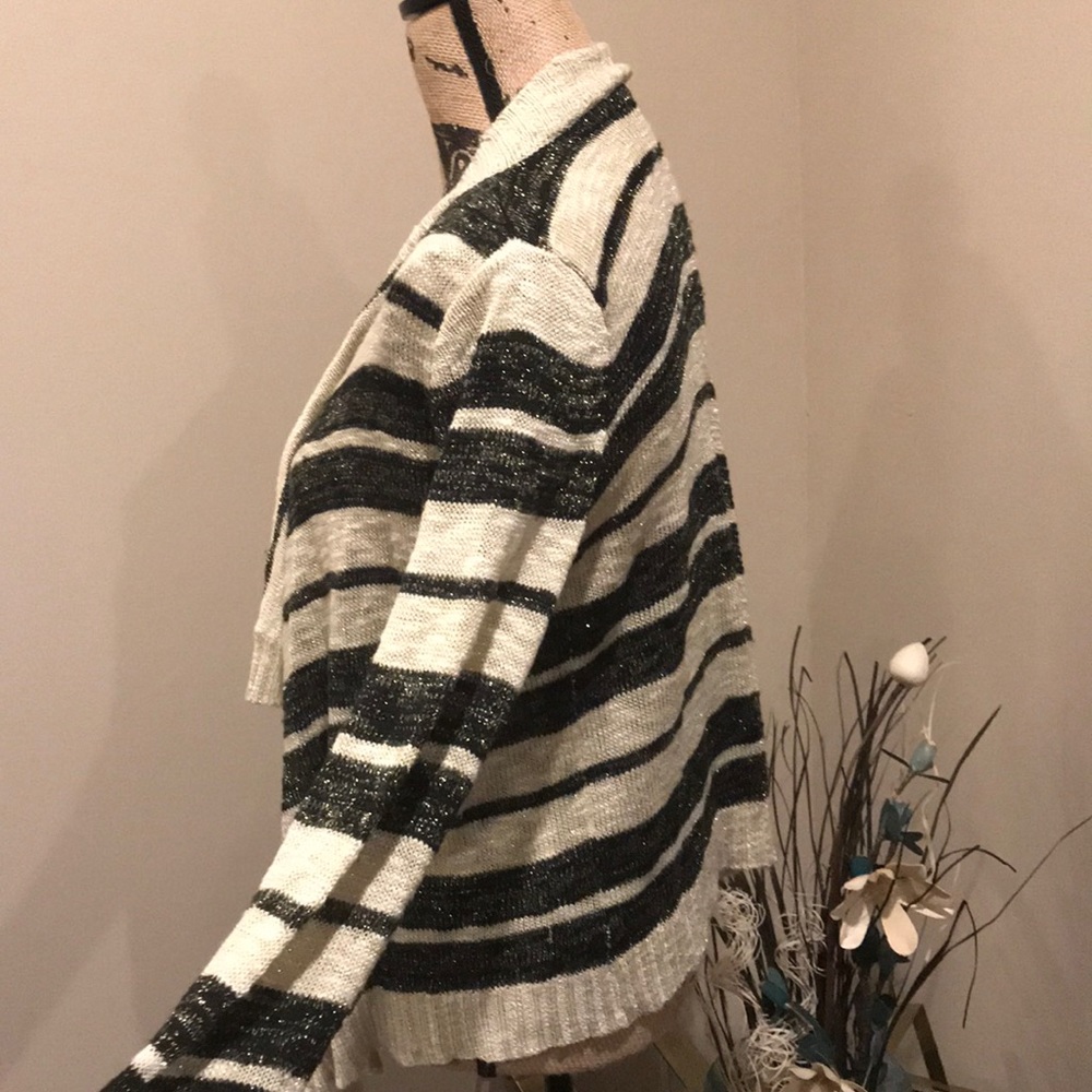 NWOT High-Low Open Front Cardigan - Picture 2 of 3